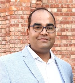 Dr. Rupesh Srivastava